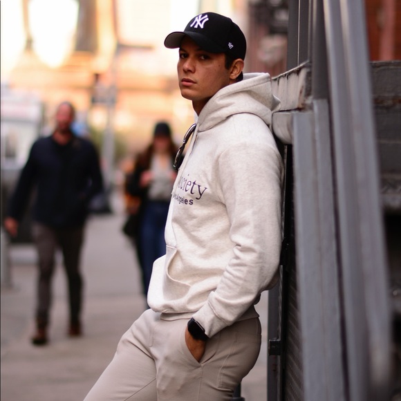 Meet your Posher, Robbints - Picture 4 of 8